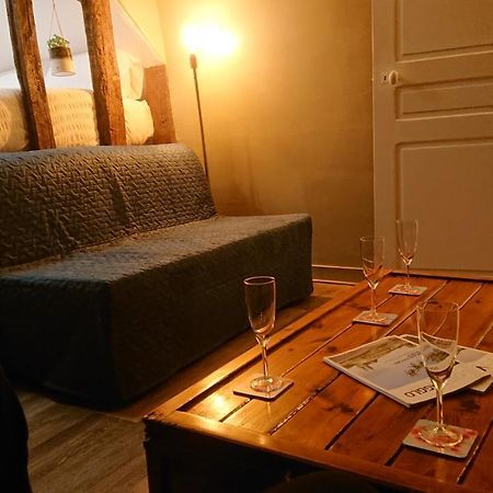 Nuits Au Grenier De Chartres Exterior foto
